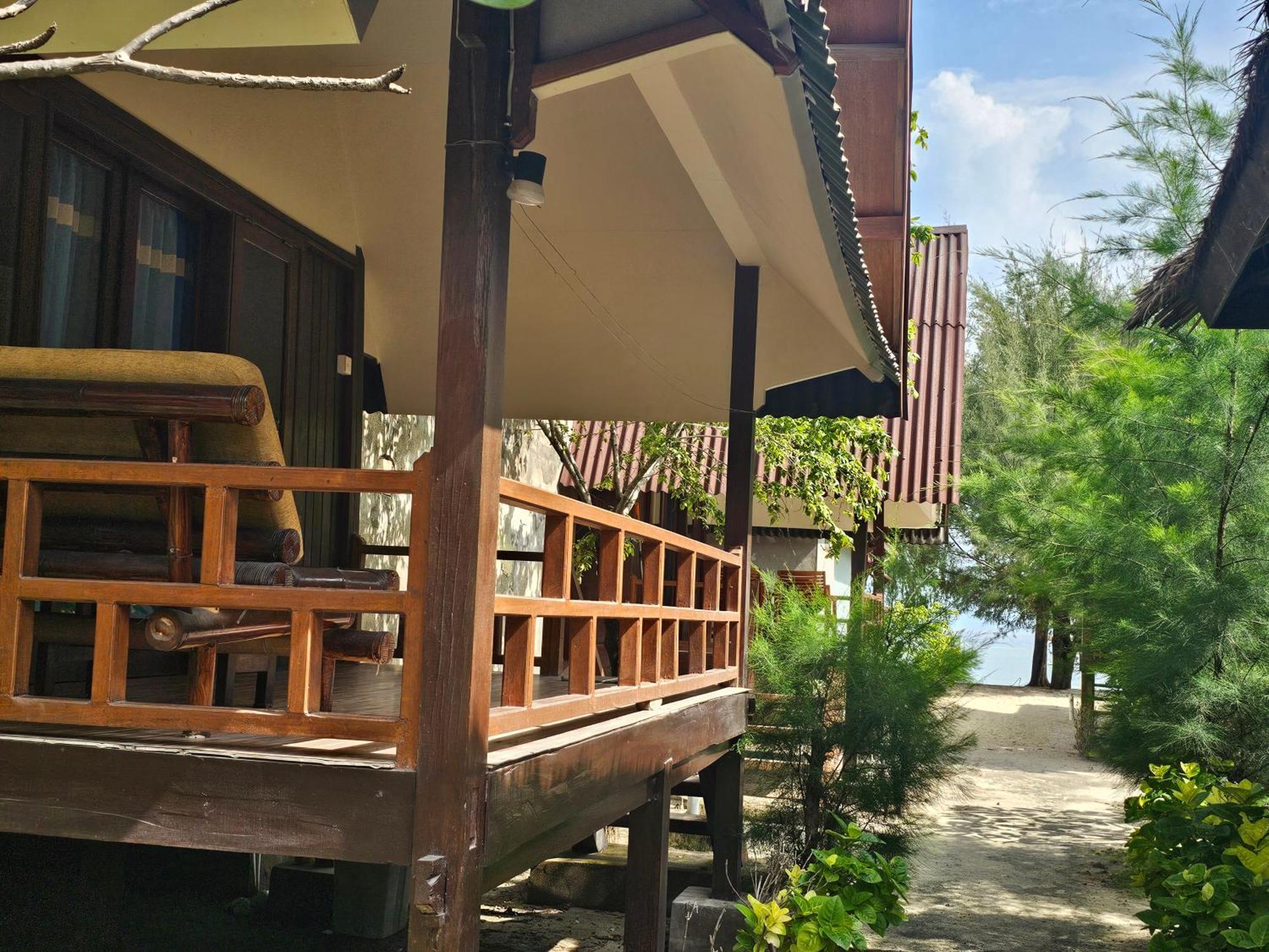 Bluecoral Bungalows Gili Meno Exteriör bild