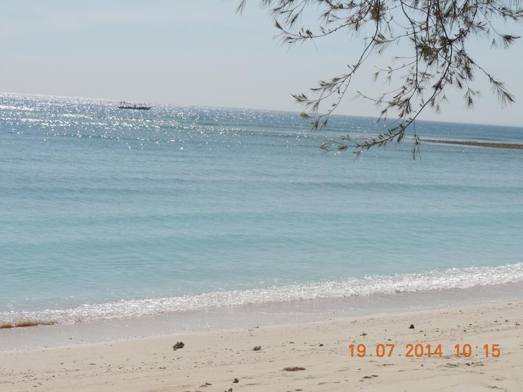 Bluecoral Bungalows Gili Meno Rum bild